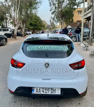 Renault Clio 2016 Blanc cassé