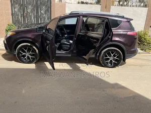 Toyota RAV4 2018 Bordeaux