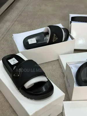 Sandal Prada Full Black Disponible