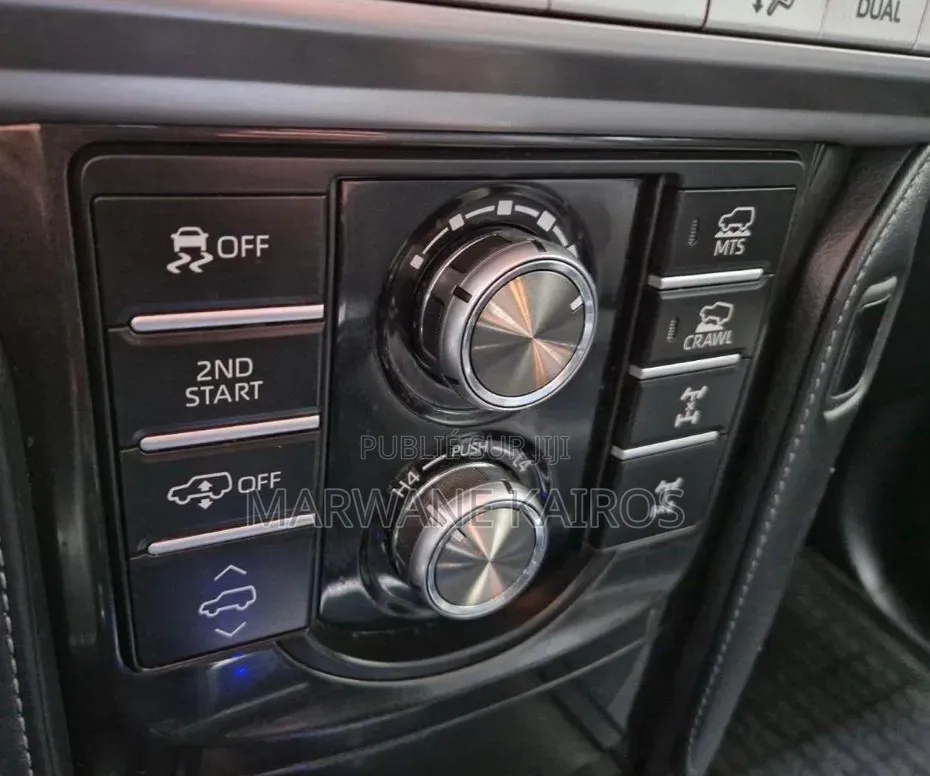 Toyota Land Cruiser Prado 2023 Beige