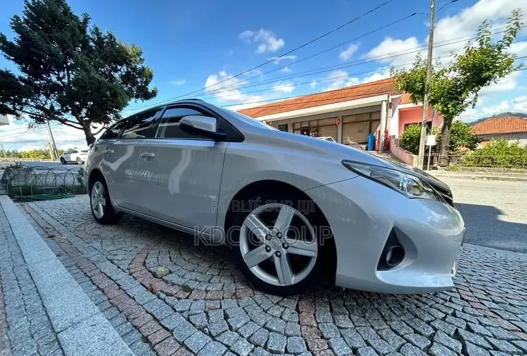 Toyota Auris 2015 Autre