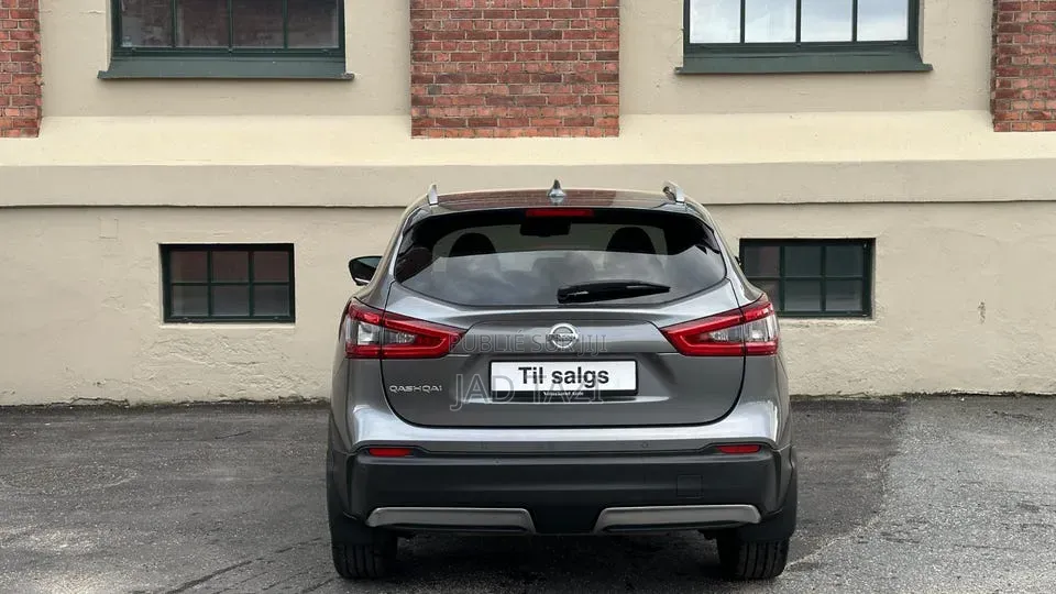 Nissan Qashqai 2018 Gris