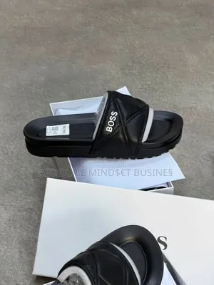 Sandal Boss