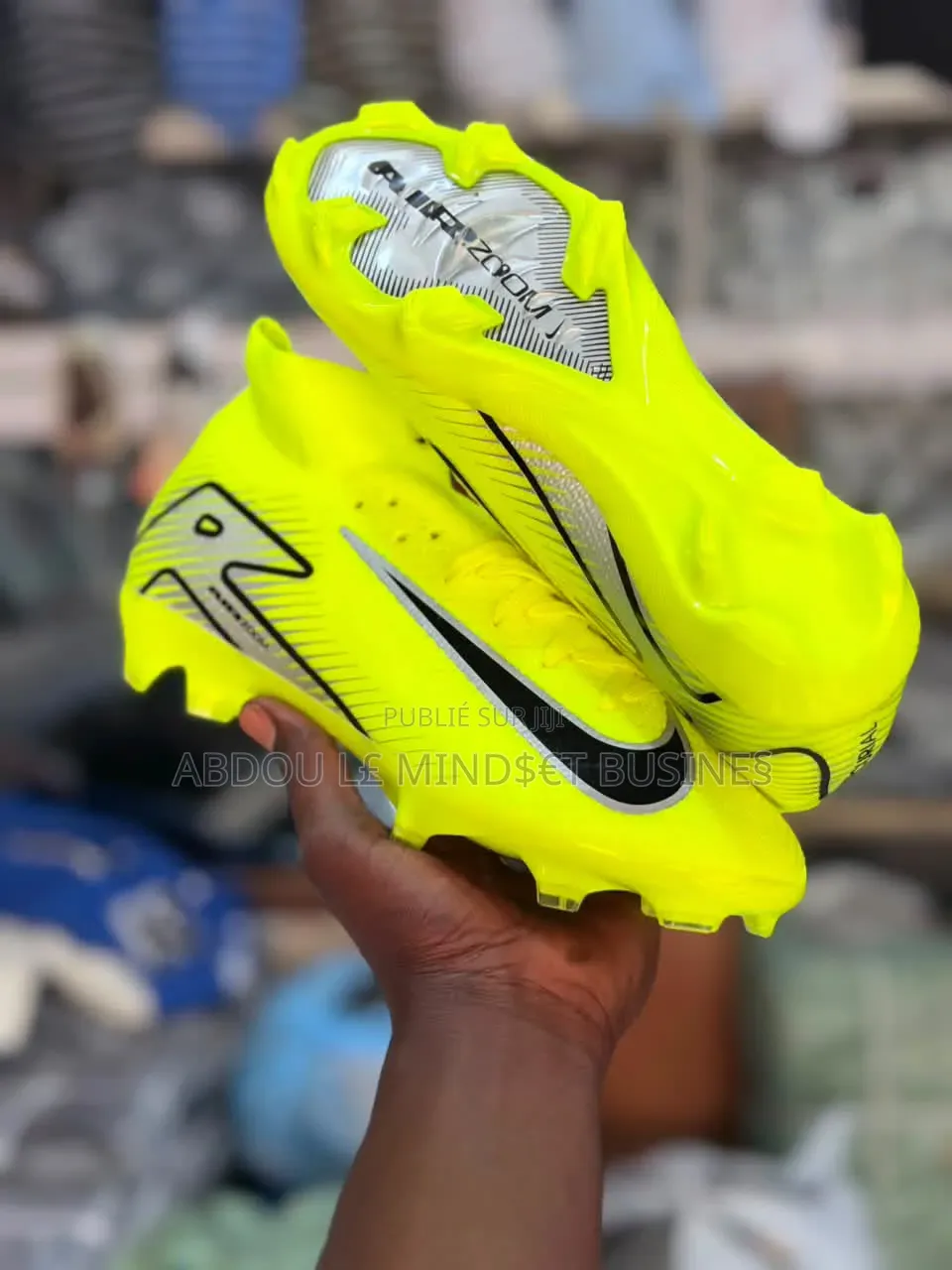 Godasse Air Zoom Disponible