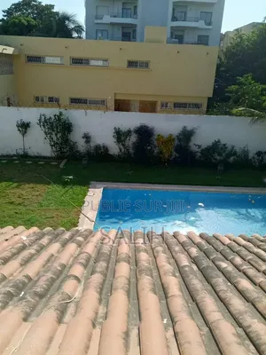 7chbre Villa dans Salih-Immo Et, Fann-Point E-Amitié à Louer
