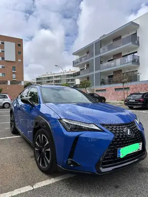 Lexus UX 2021 Bleu