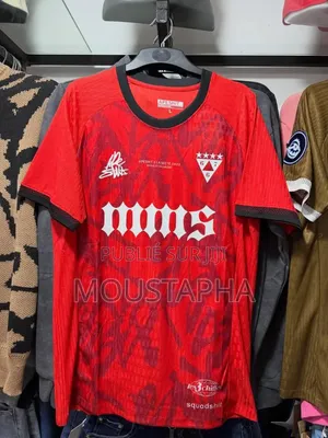 Maillot 667 Disponible