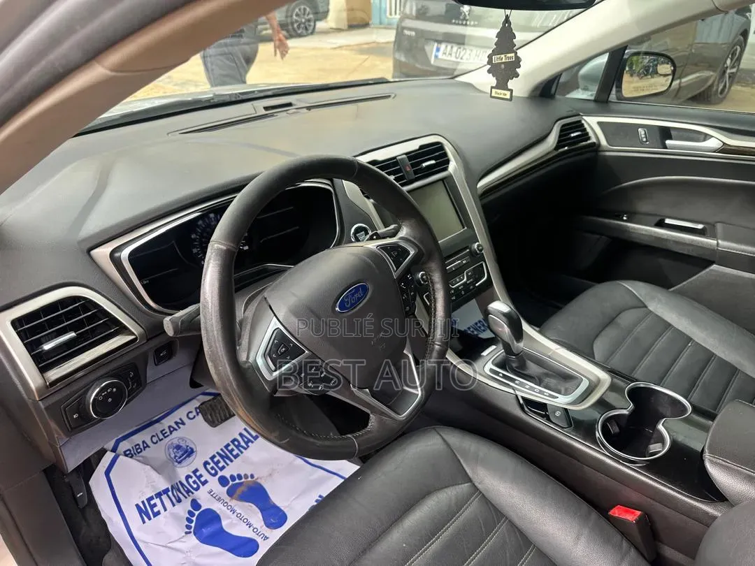 Ford Fusion 2016 Gris