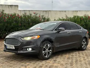 Ford Fusion 2015 Gris