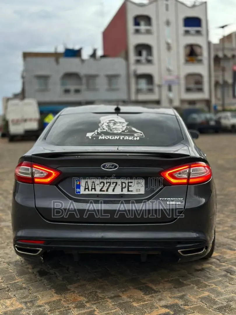 Ford Fusion 2015 Gris