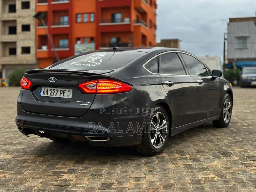 Ford Fusion 2015 Gris