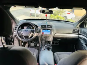 Ford Explorer 2017 Noir