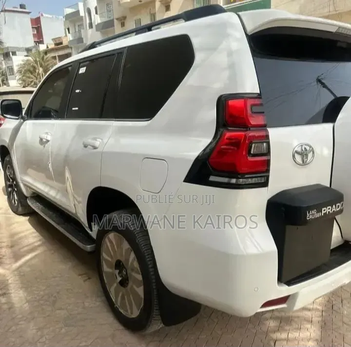 Toyota Land Cruiser Prado 2025 Blanc