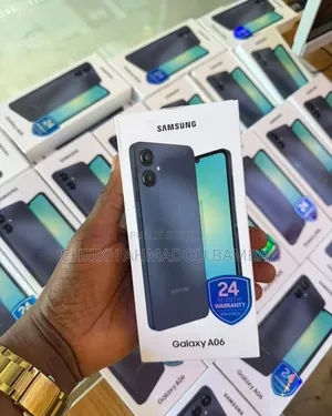 Nouveau Samsung Galaxy A06 128 GB Noir