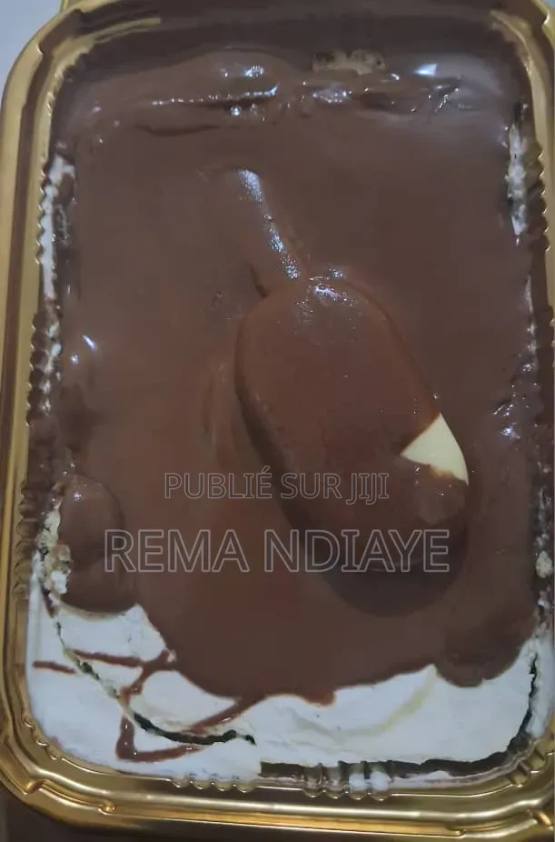 Ice Cakes Gateau