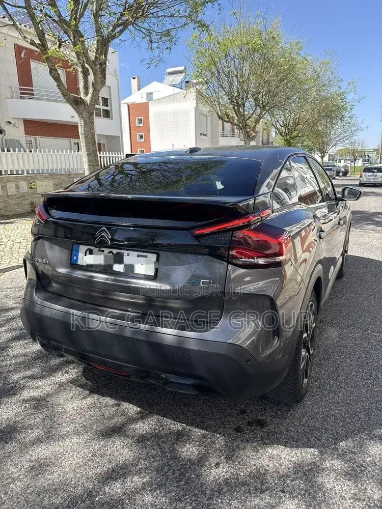 Citroen C4 2021 Gris