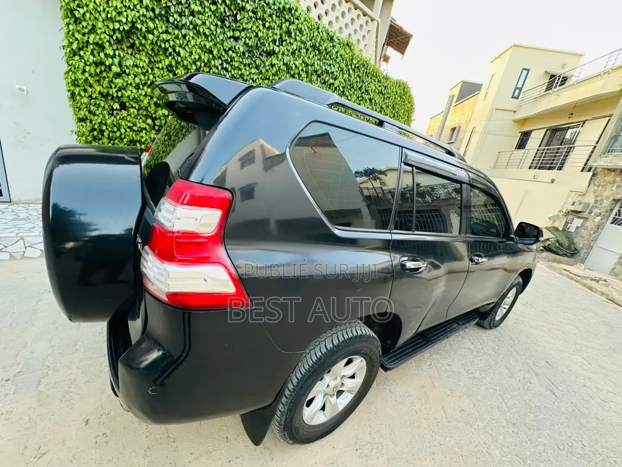 Toyota Land Cruiser Prado 2012 Noir