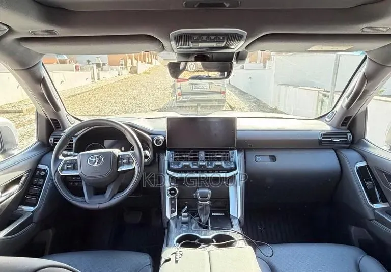 Toyota Land Cruiser 2025 Argenté