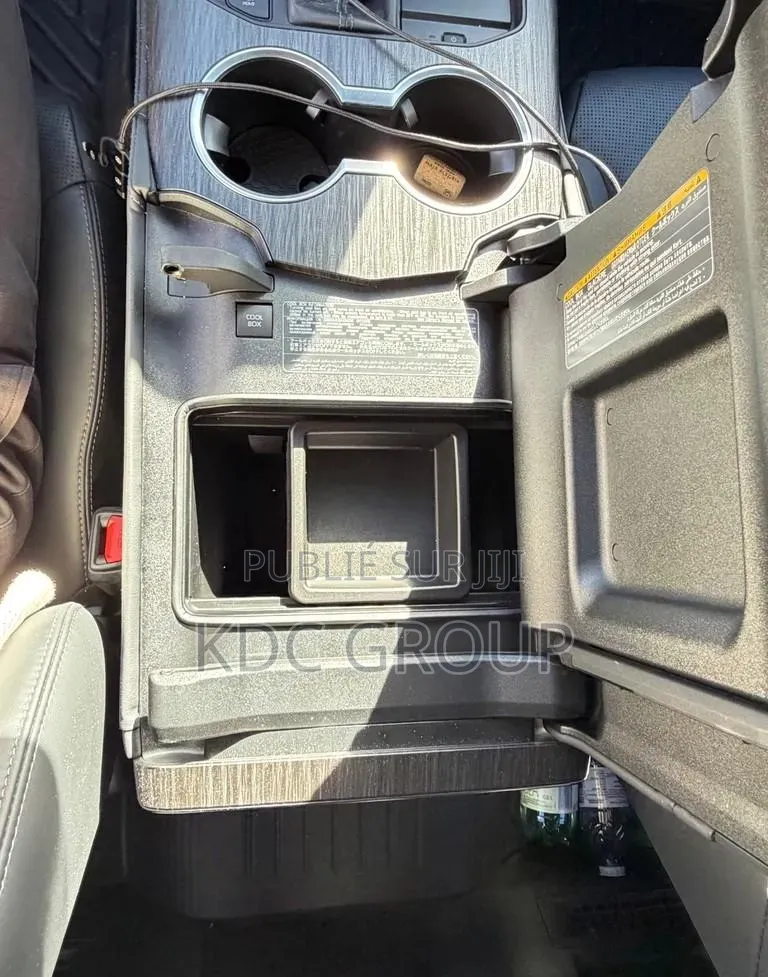 Toyota Land Cruiser 2025 Argenté