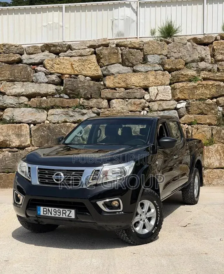 Nissan Navara 2017 Noir Mat