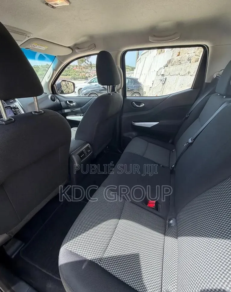 Nissan Navara 2017 Noir Mat