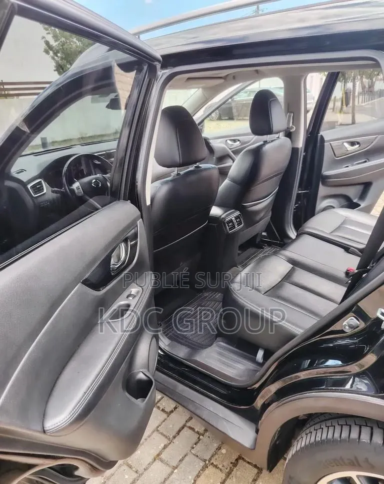 Nissan X-Trail 2015 Noir Mat
