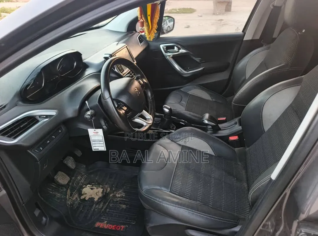 Peugeot 2008 2016 Gris