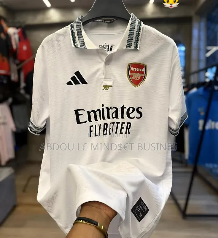Maillots Rétro Arsenal Disponible