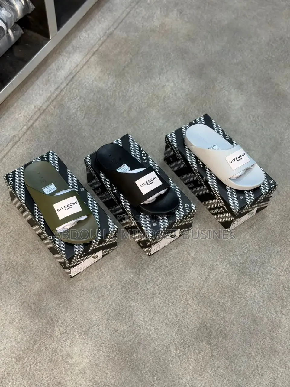 Sandal Givenchy Disponible