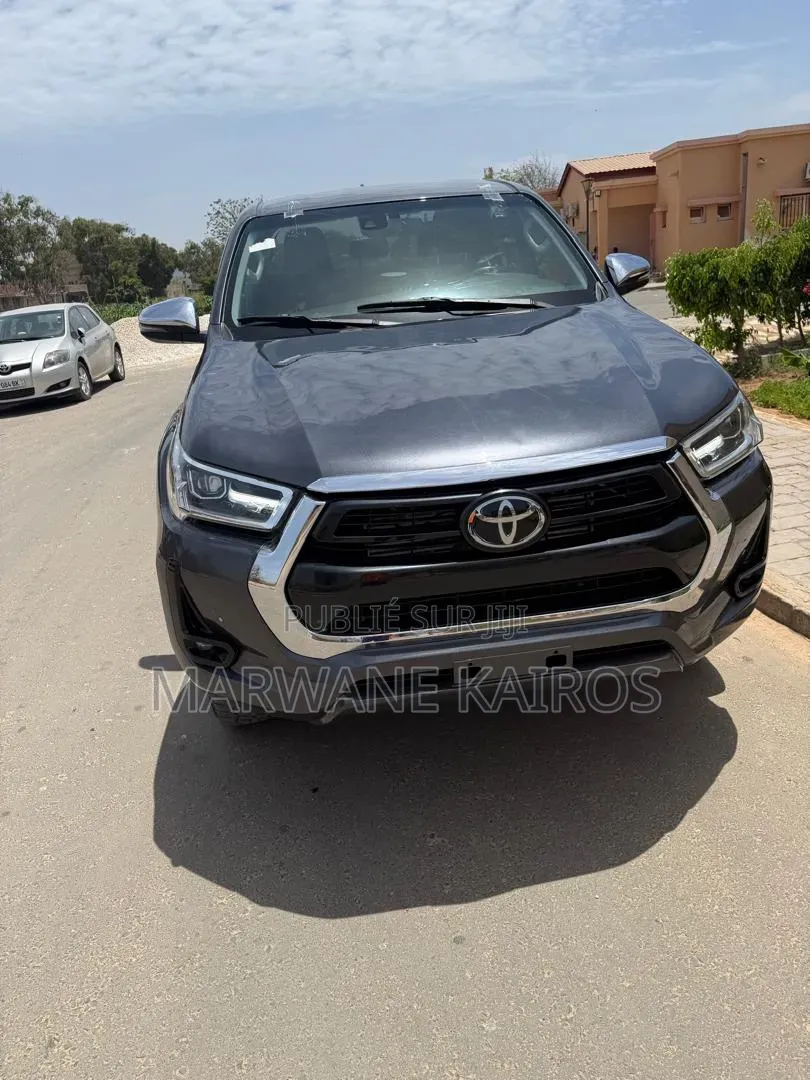 Toyota Hilux 2021 Noir
