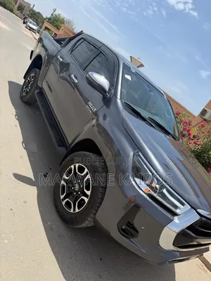 Toyota Hilux 2021 Noir