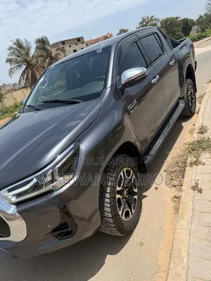 Toyota Hilux 2021 Noir