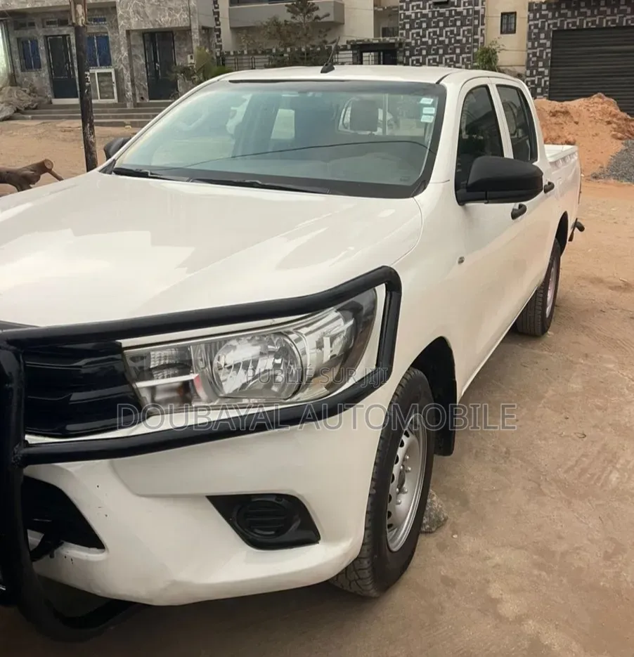 Toyota Hilux 2020 Blanc