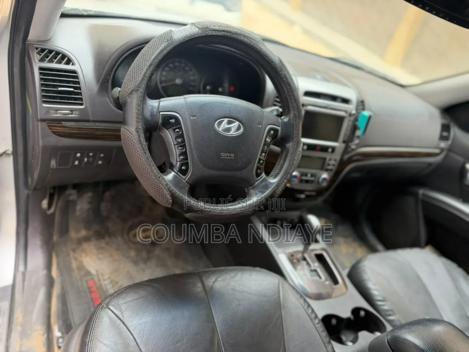Hyundai Santa Fe 2011 Noir Mat