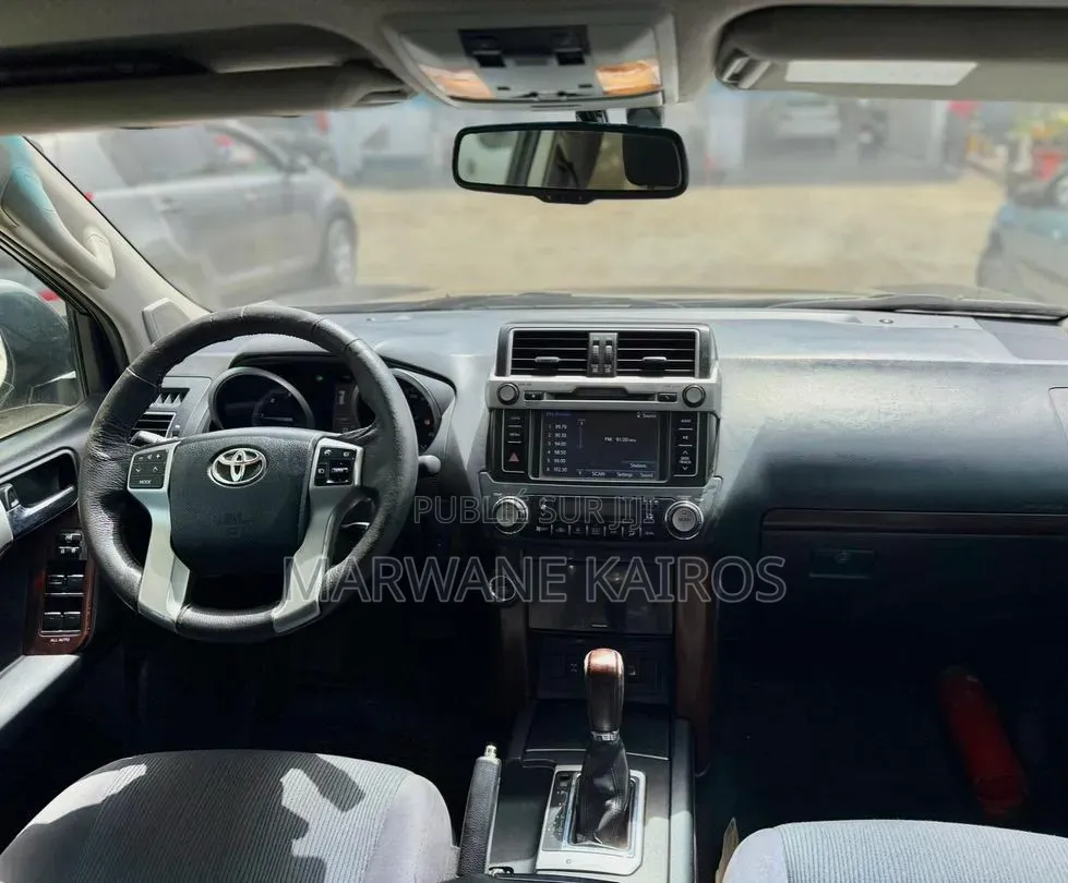 Toyota Land Cruiser Prado 2018 Noir