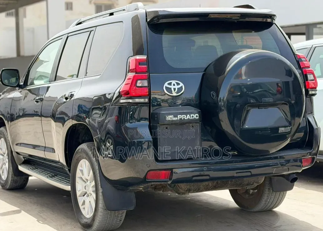 Toyota Land Cruiser Prado 2018 Noir