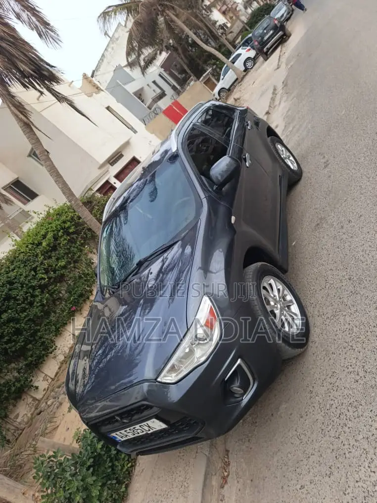 Mitsubishi RVR 2013 Gris