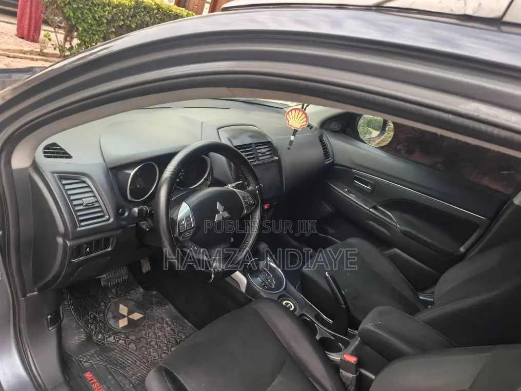 Mitsubishi RVR 2013 Gris