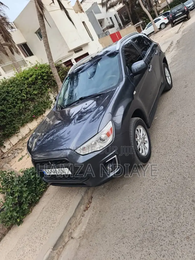 Mitsubishi RVR 2013 Gris