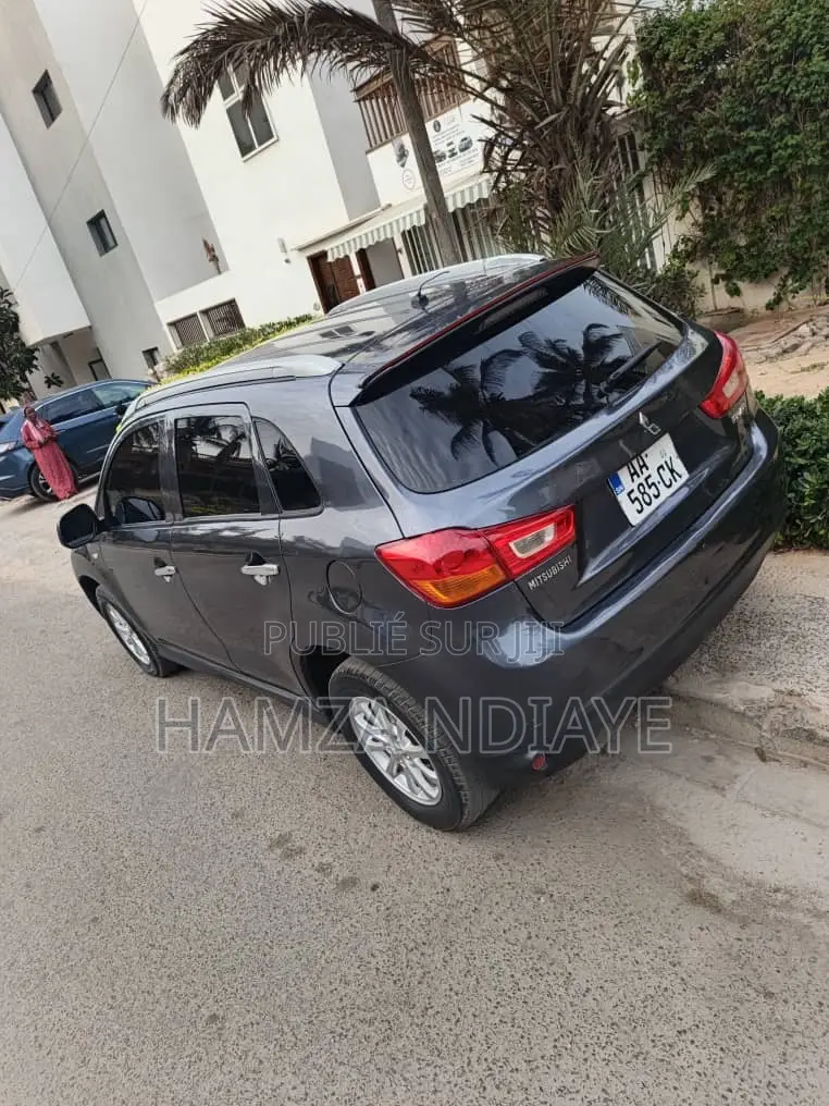 Mitsubishi RVR 2013 Gris