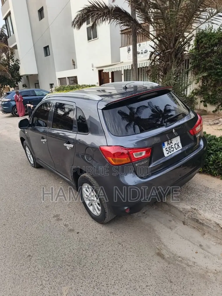 Mitsubishi RVR 2013 Gris