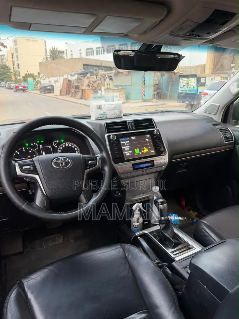 Toyota Land Cruiser Prado 2.7 2019 Noir