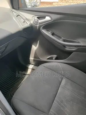 Ford Focus 2015 Bleu