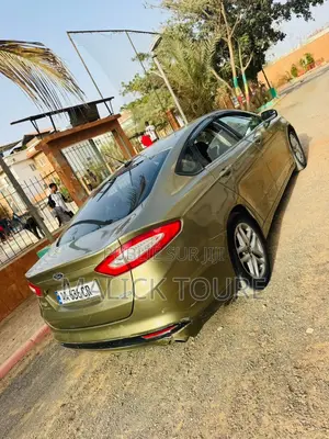 Ford Fusion SE 2013 Vert