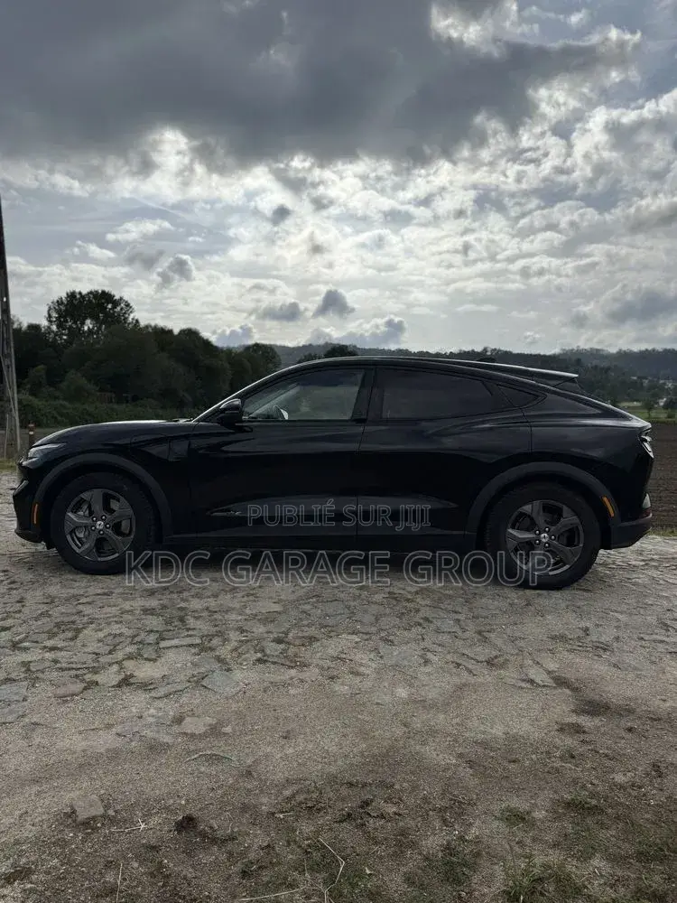 Ford Mustang Mach-E 2021 Noir