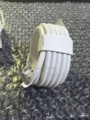 Câble Tressé Usb-C Vers Usb-C 240w Pour Macbook 2metres Longueur
