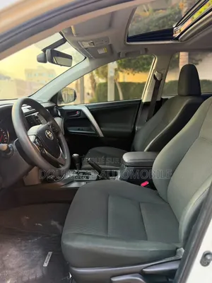Toyota RAV4 2019 Blanc
