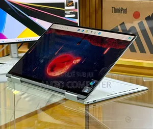 Ordinateur portable Dell XPS 13 7390 16GB Intel Core i7 SSD 256GB