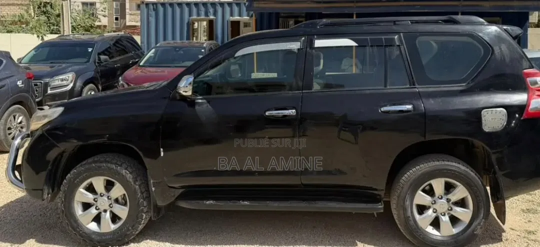 Toyota Land Cruiser Prado 2011 Noir