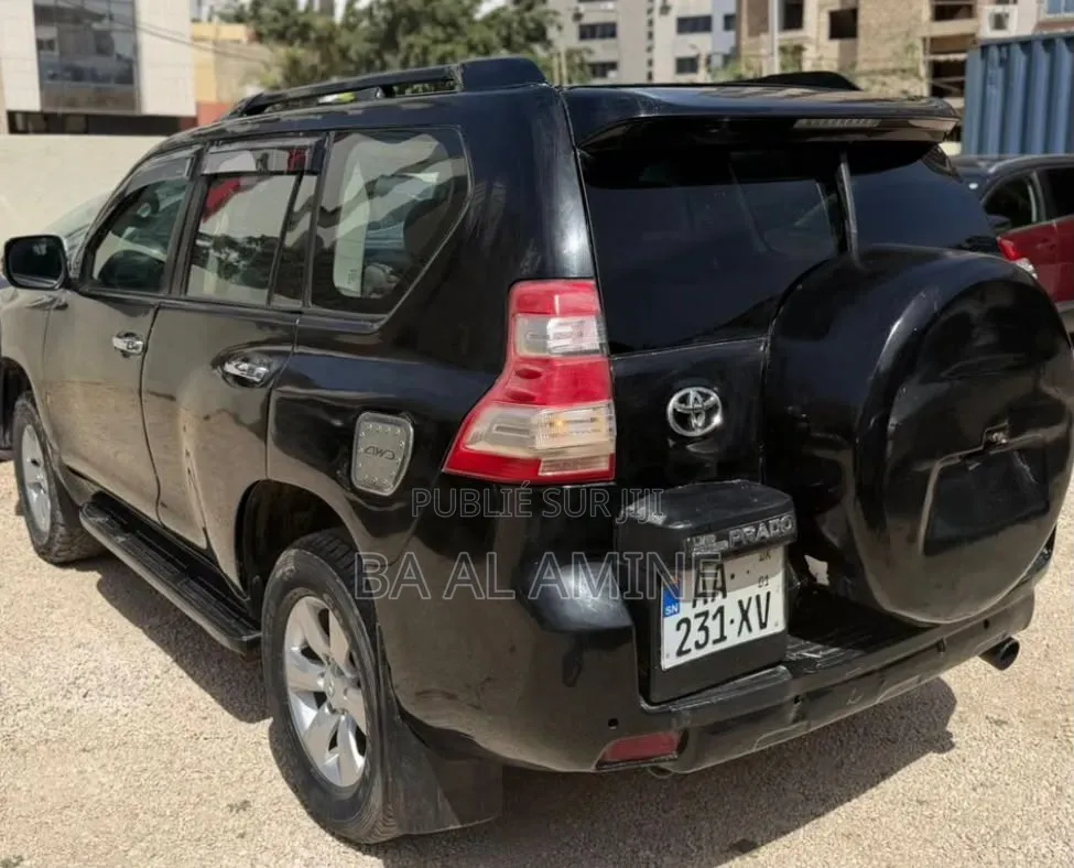 Toyota Land Cruiser Prado 2011 Noir